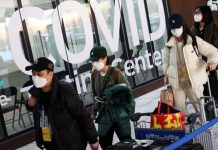 Sinyal Kenaikan COVID-19 di Korsel, Warga Berburu Masker-Alat Tes Lagi