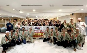 Dilepas Presdir JNE, 44 Karyawan Berangkat Umrah ke Tanah Suci