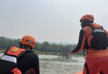 ROHIM TENGGELAM DI SUNGAI MUSI, BASARNAS LAKUKAN PENCARIAN