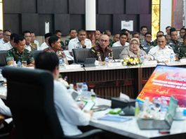 Sumsel Gaspol Atasi Kabut Asap, Herman Deru Dampingi Menko Polkam Siapkan Operasi Dry Ice