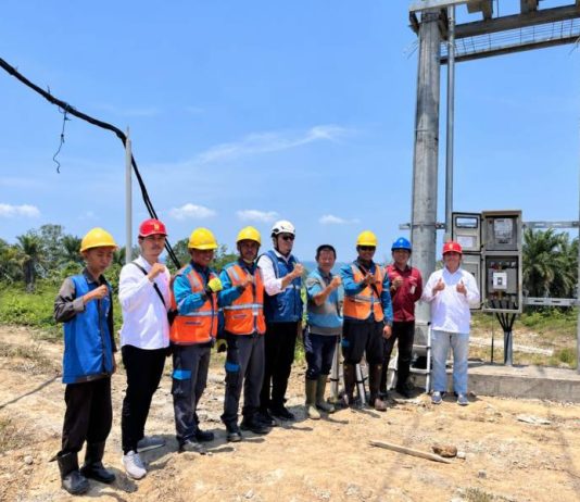 PLN Nyalakan Daya 197.000 VA PT Samudera Inti Perdana, Dukung Electrifying Marine Tambak Kaur