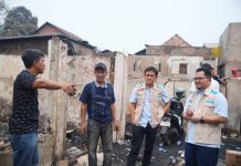 YBM PLN UID S2JB Sambangi Korban Kebakaran 8 Ulu, Beri Dukungan di Tengah Masa Sulit