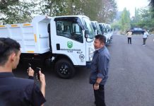 Perkuat Penanganan Karhutla, Herman Deru Serahkan Bantuan Presiden Berupa Truk dan Motor Roda Tiga untuk Palembang