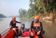 BASARNAS LAKUKAN PENCARIAN TERHADAP ANAK 10 TAHUN YANG HILANG SAAT MANDI DI SUNGAI KOMERING