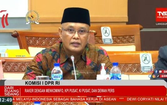 Demo Meluas di Prancis-Italia, Komisi I DPR Minta Kemlu Lindungi WNI