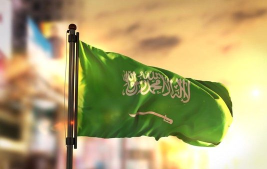 Arab Saudi Hancurkan Rudal Jelajah di Langit Madinah