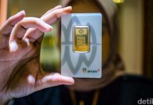 Harga Emas Antam Hari Ini Jatuh Rp 20.000!