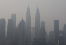 Pasien Gangguan Pernapasan Meningkat di Malaysia Imbas Asap Karhutla RI