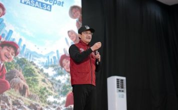 Mensos Puji Agen Perlinsos Gowa yang Bantu Ratusan Warga Daftar Bansos